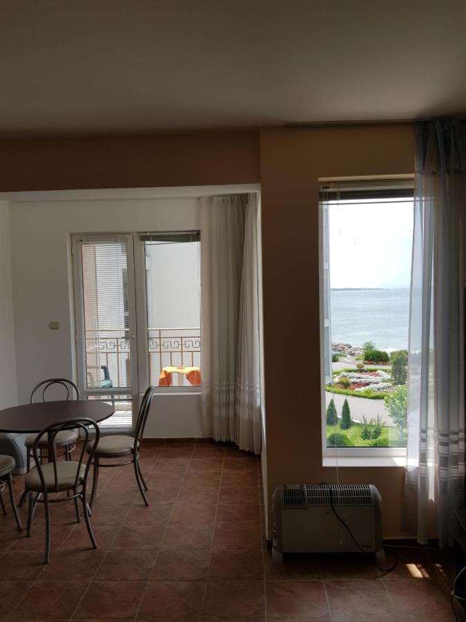 Zaliv Apartments House Szveti Vlasz Kültér fotó